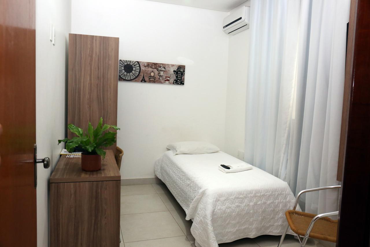 Licia Hotel Joao Pinheiro Экстерьер фото